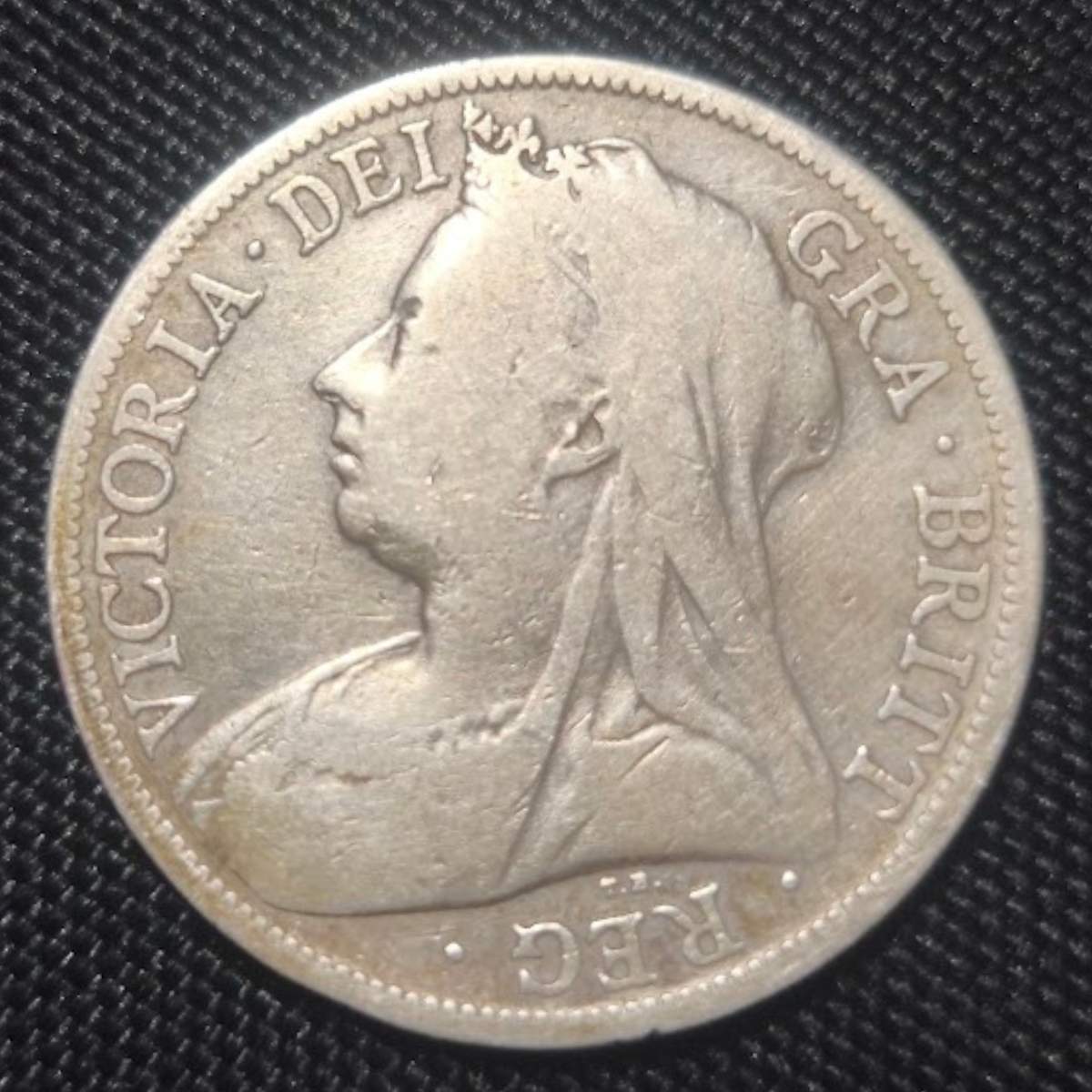 1897 Half Crown Queen Victoria Old Head Front