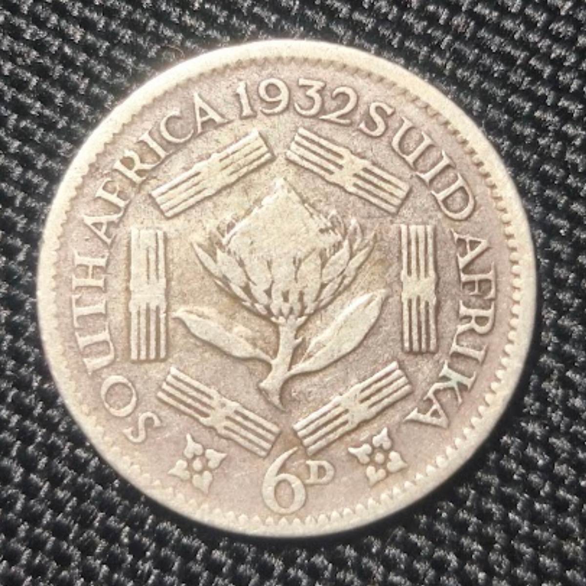1932 South Africa Sixpence – George V – Sterling Silver (.925) Back