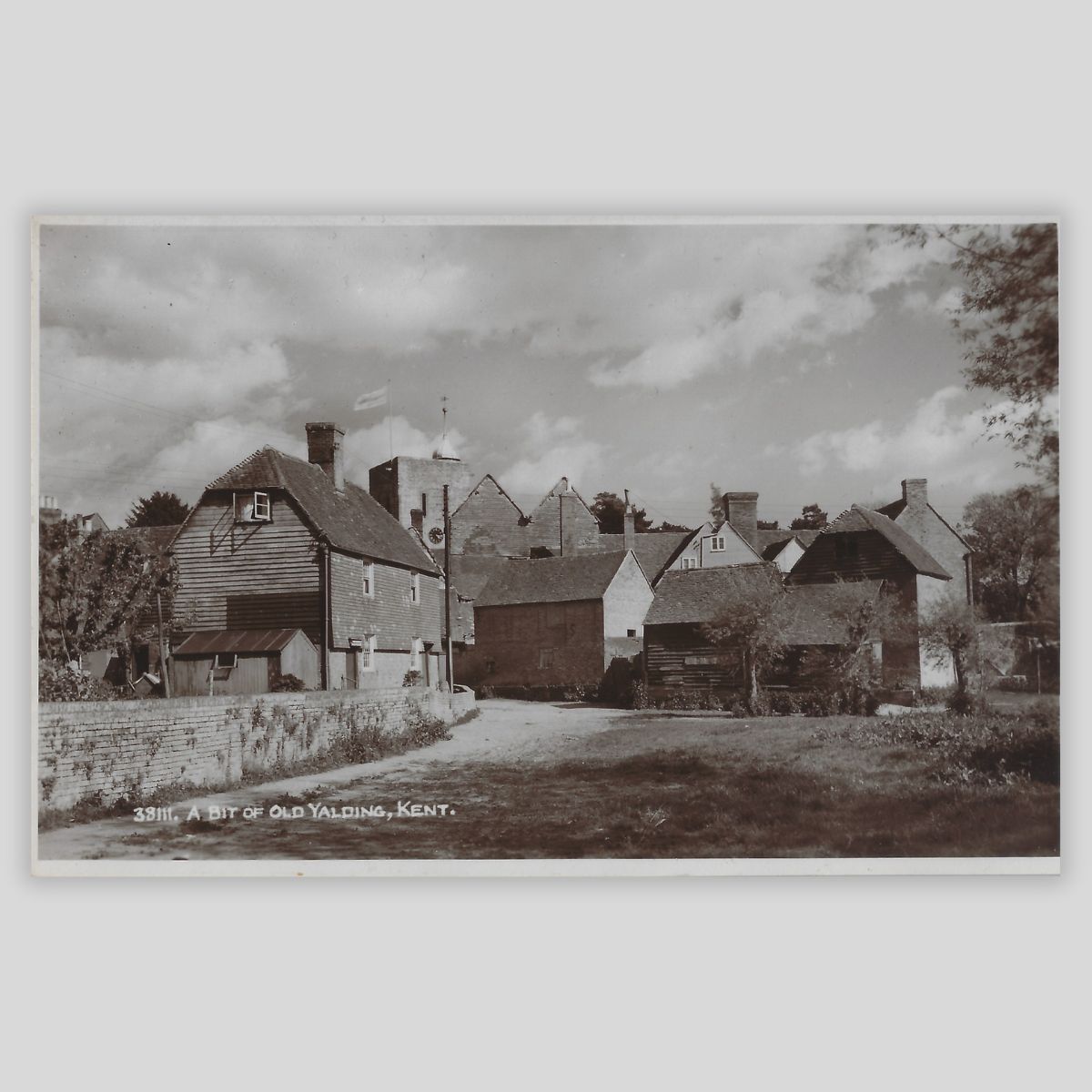A Bit of Old Yalding, Kent – Real Photo Postcard Sunshine Series RP c.1930s–40s Front
