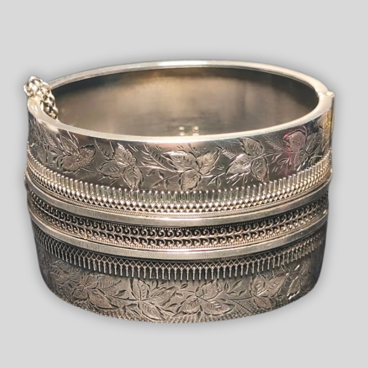 Heavy Sterling Silver Engraved Bangle – 41.8g Birmingham Hallmark Wartime Dedication (1944)