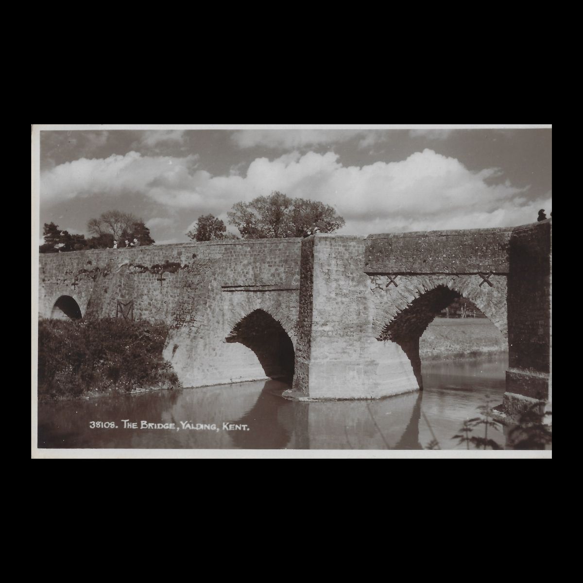 The Bridge, Yalding, Kent (c.1920s) | Sologlaze Real Photo Postcard