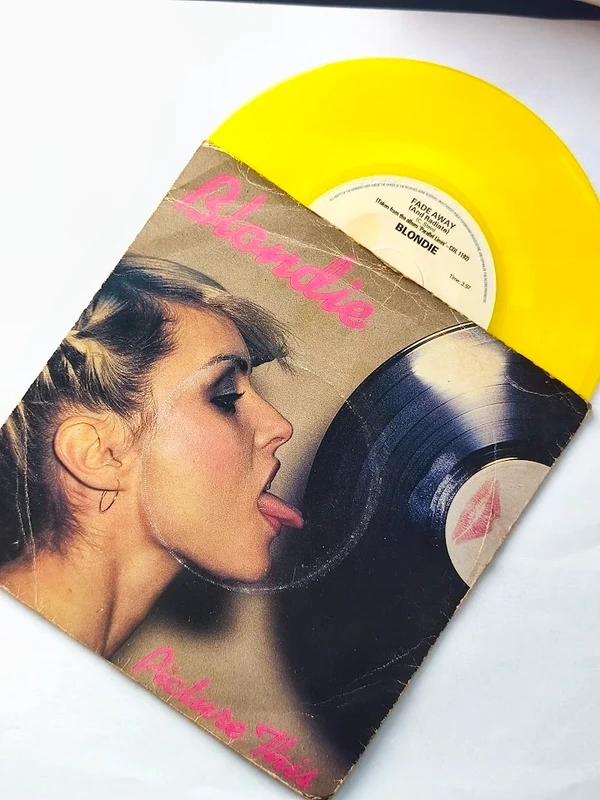 Blondie Picture This Fade Away And Radiate 1978 UK Yellow Vinyl 7” Single Cover and yellow vinyl single